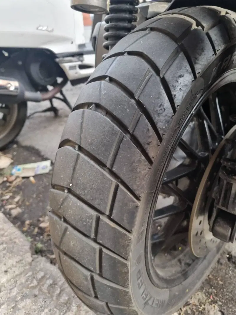 Honda ADV 350 (2022 - 24) (8)