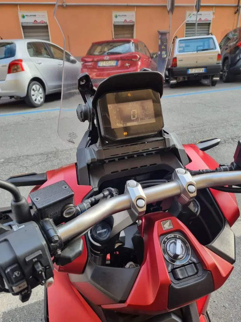 Honda ADV 350 (2022 - 24) (10)