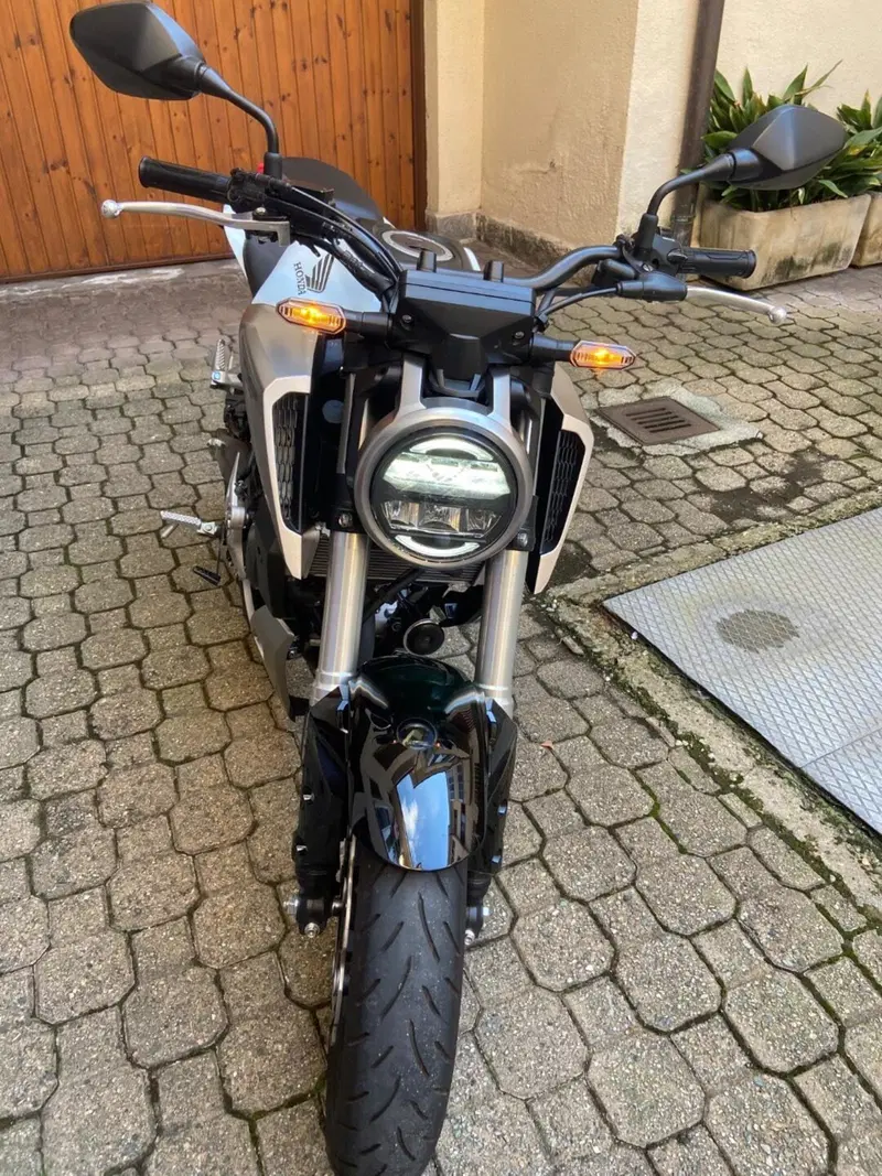 Honda CB 125 R (2018 - 20) (12)