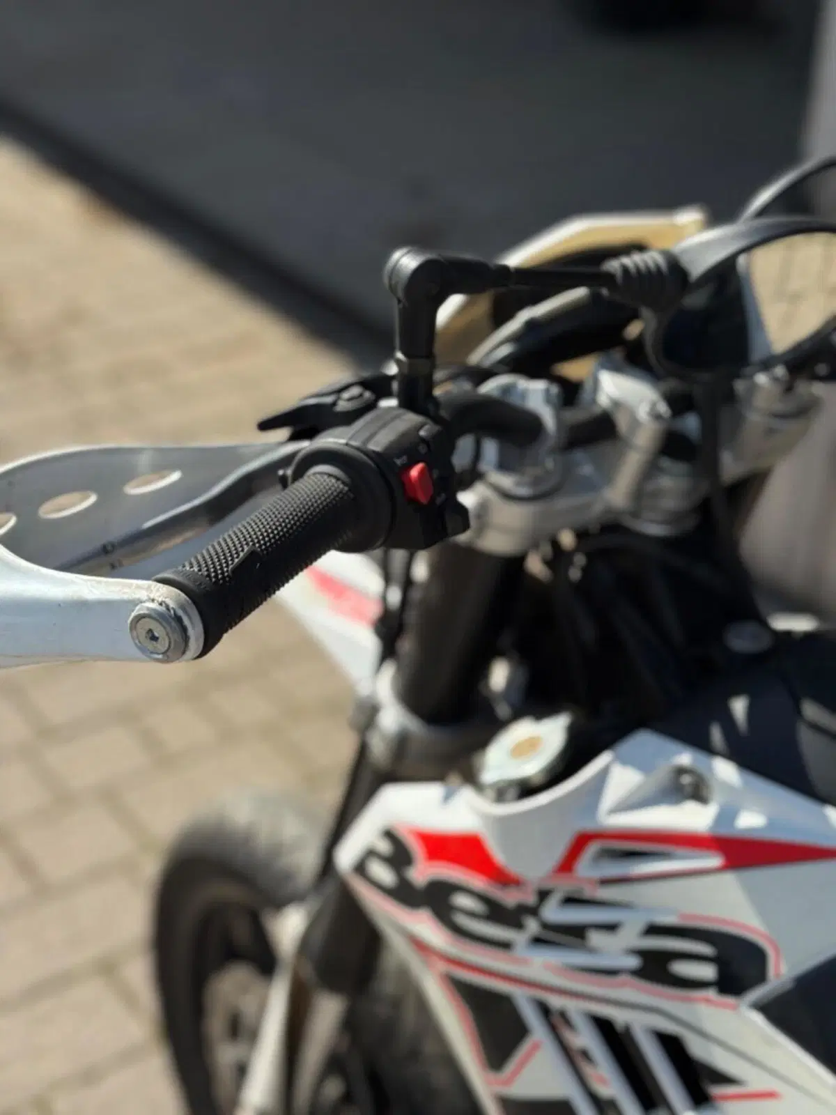 Betamotor RR 125 4T Motard LC (2010 - 17) (10)