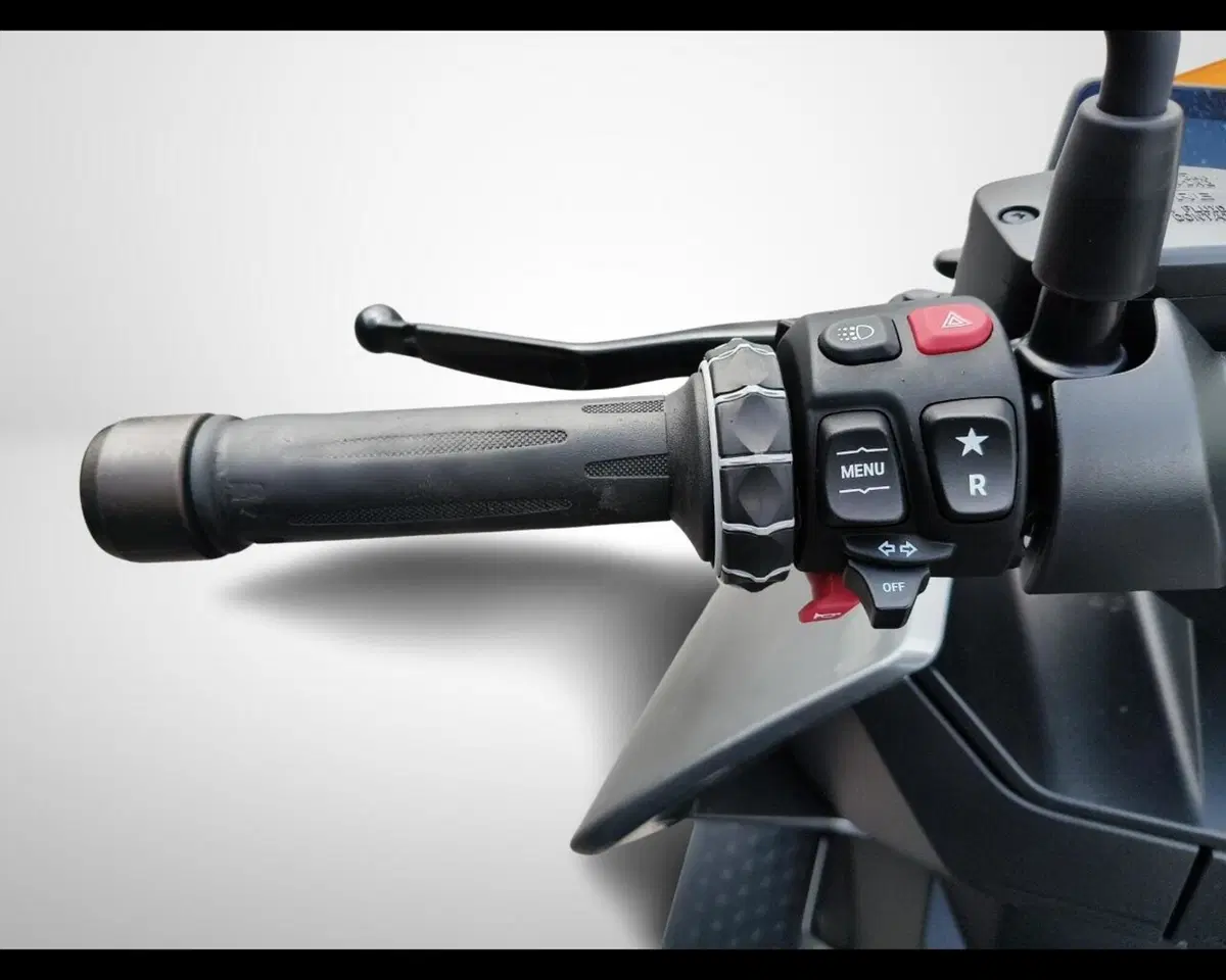 Bmw CE 04 (2021 - 25) (9)