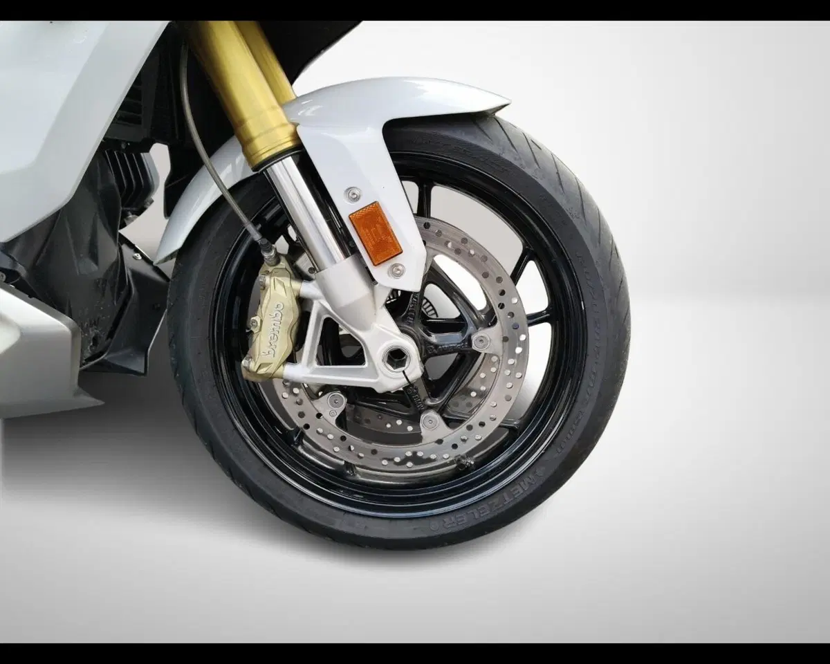 Bmw R 1250 RS (2021 - 25) (8)