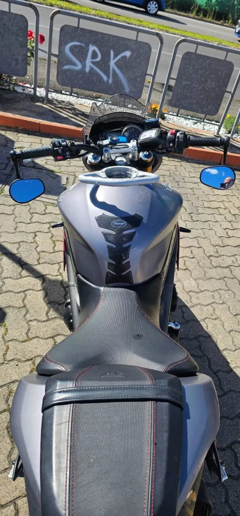 Triumph Speed Triple 1050 R ABS (2016 - 17) (4)