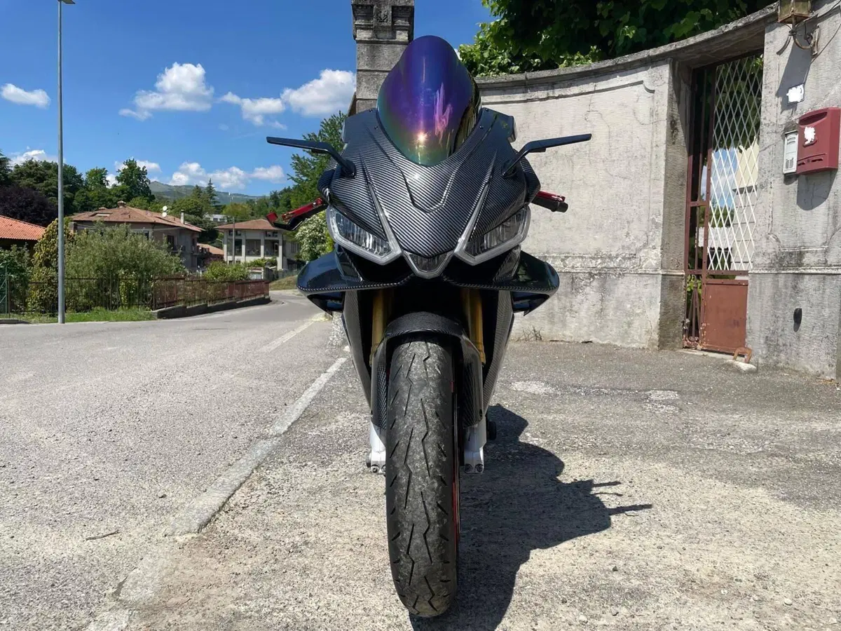 Aprilia RSV4 1100 (2021 - 24) (3)