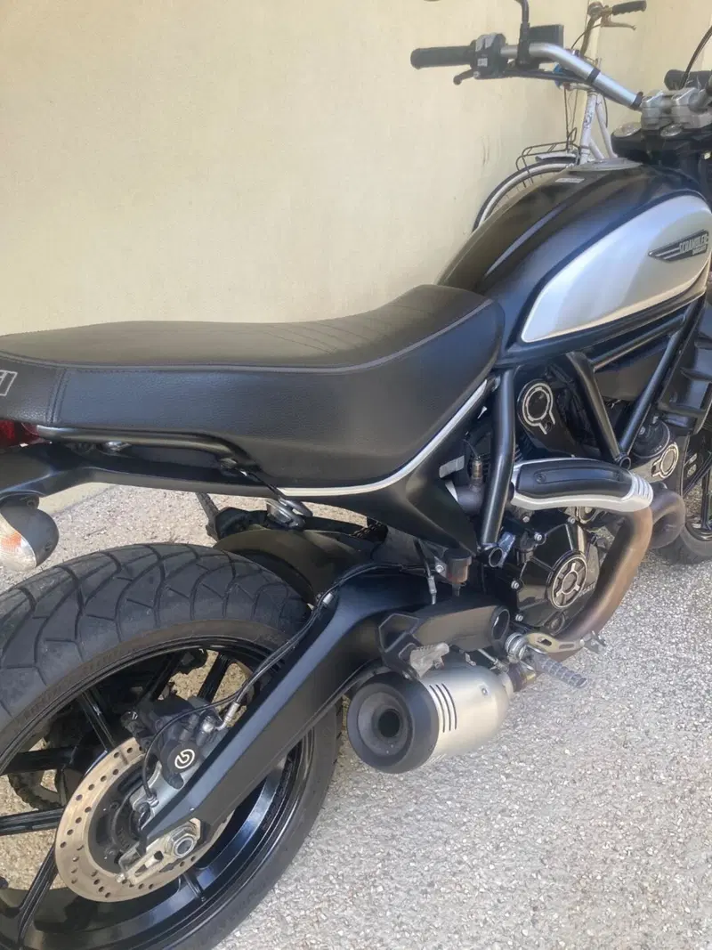 Ducati Scrambler 800 Icon Dark (2021 - 22) (7)