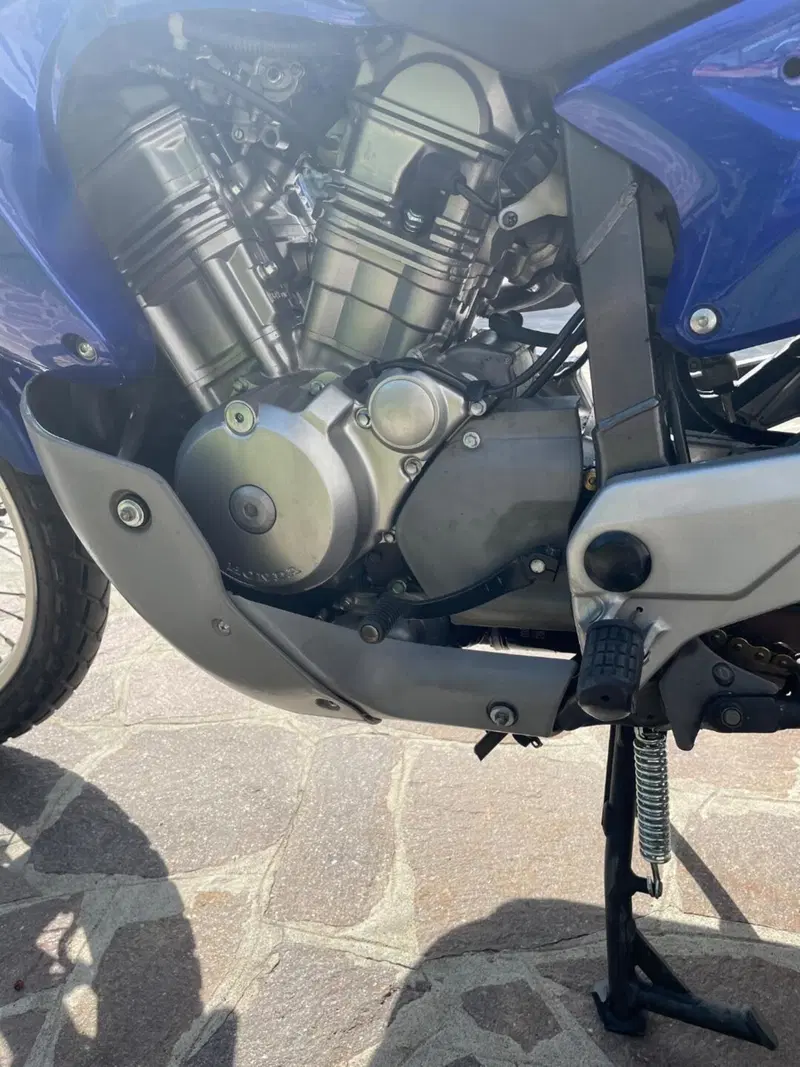 Honda Transalp XL 650V (2000 - 04) (9)