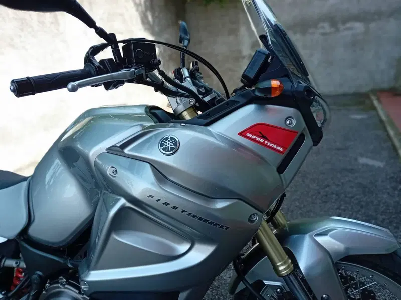 Yamaha XT1200Z Super Ténéré First Edition (2010 - 11) (3)