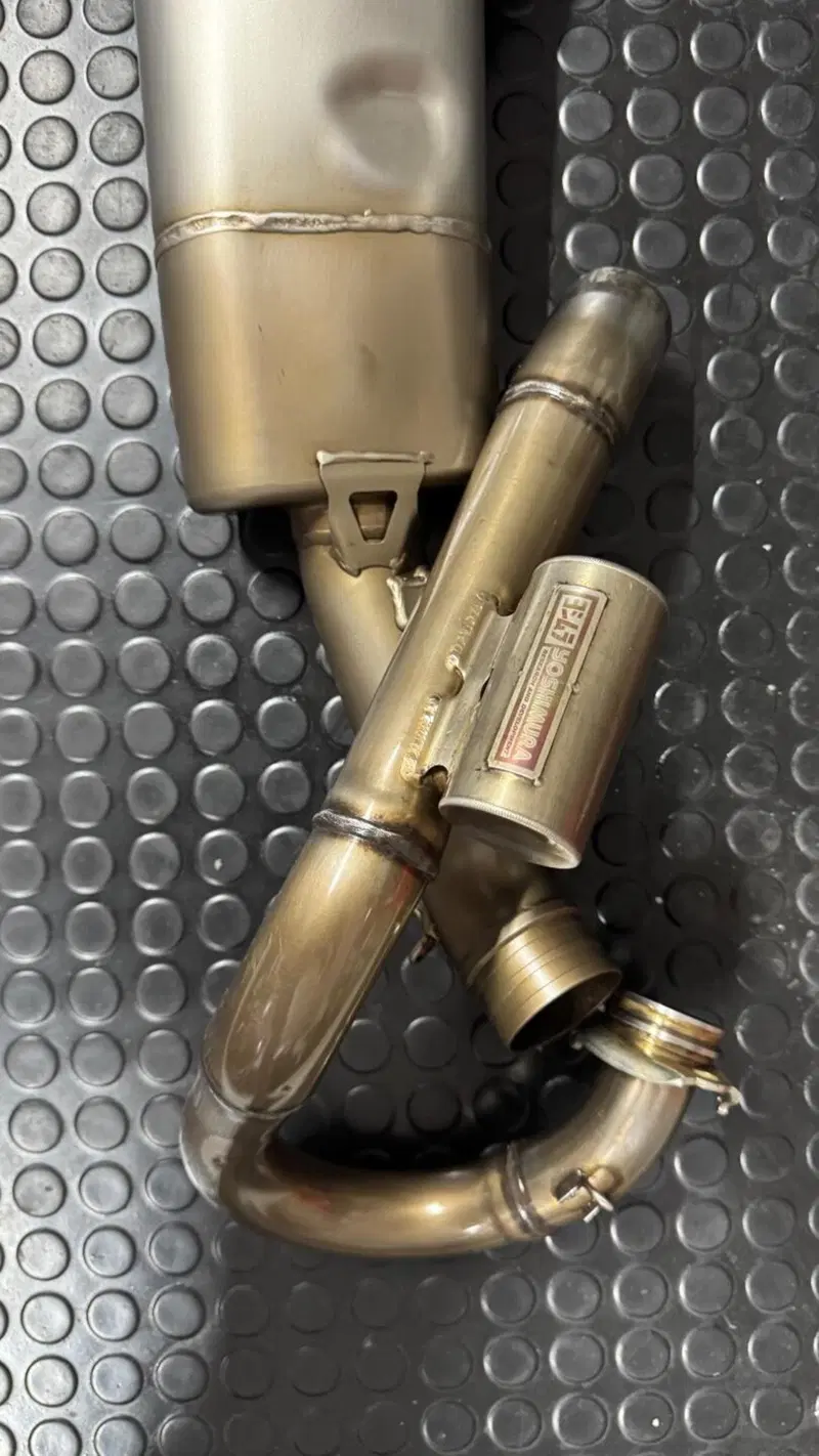 Marmitta Yoshimura titanio Honda Crf 250 (3)