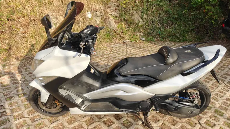 Yamaha T-Max 500 (2008 - 12) (9)