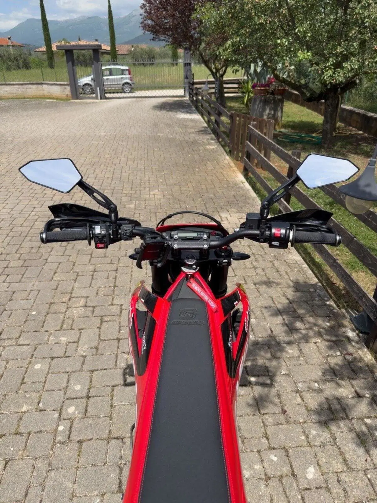 GASGAS SM 700 (2022 - 26) (7)