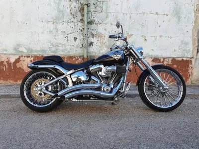 Harley-Davidson 1800 Breakout (2012 - 14) - FXSBSE usata