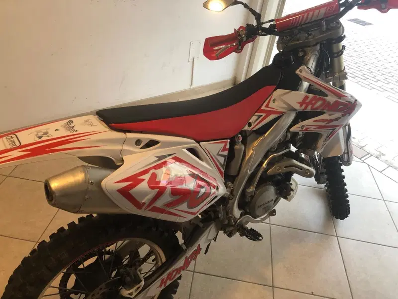 Honda CRF 450R (2006) (2)
