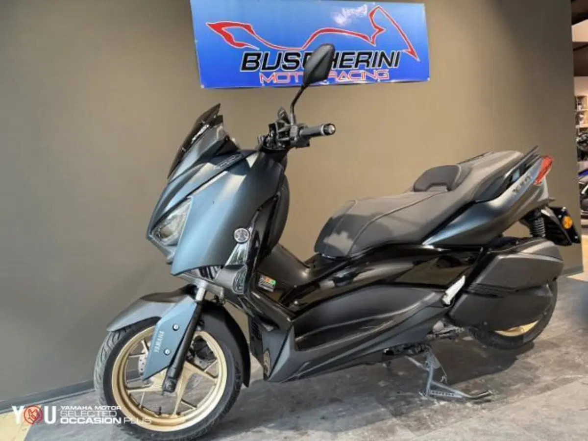 Yamaha X-Max 300 Tech Max (2021 - 24) (10)