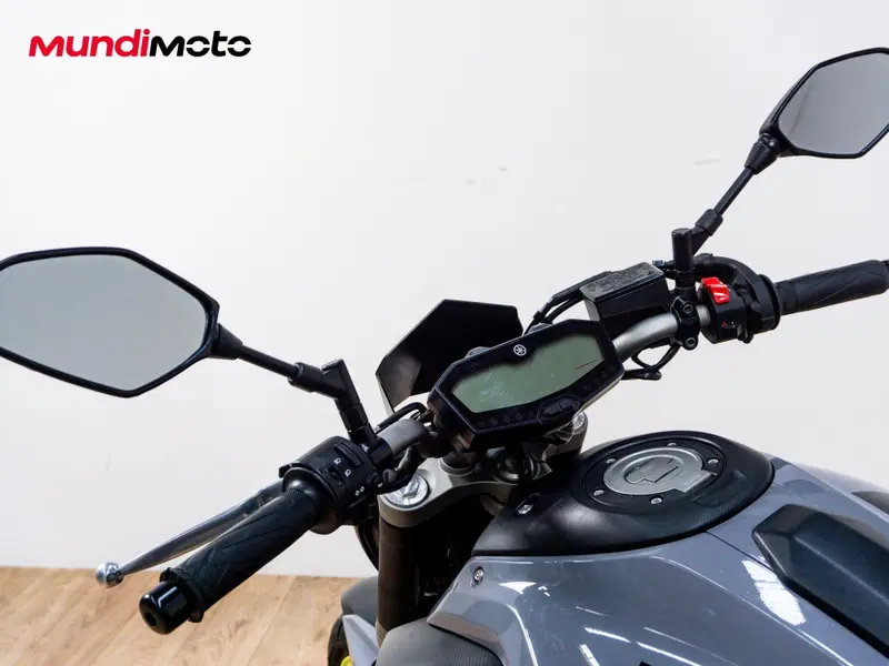 Yamaha MT-07 ABS (2014 - 16) (11)