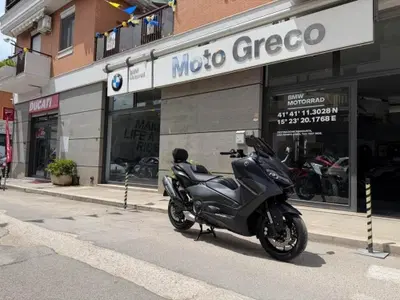 Yamaha T-Max 560 (2022 - 24) usata