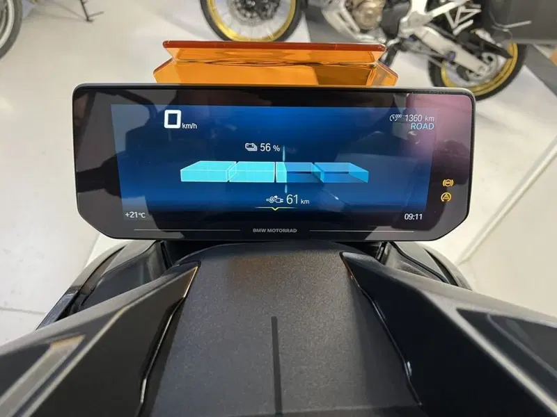 Bmw CE 04 (2021 - 25) (8)