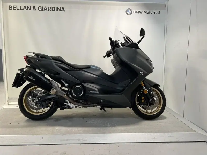 Yamaha T-Max 560 Tech Max (2021) (15)