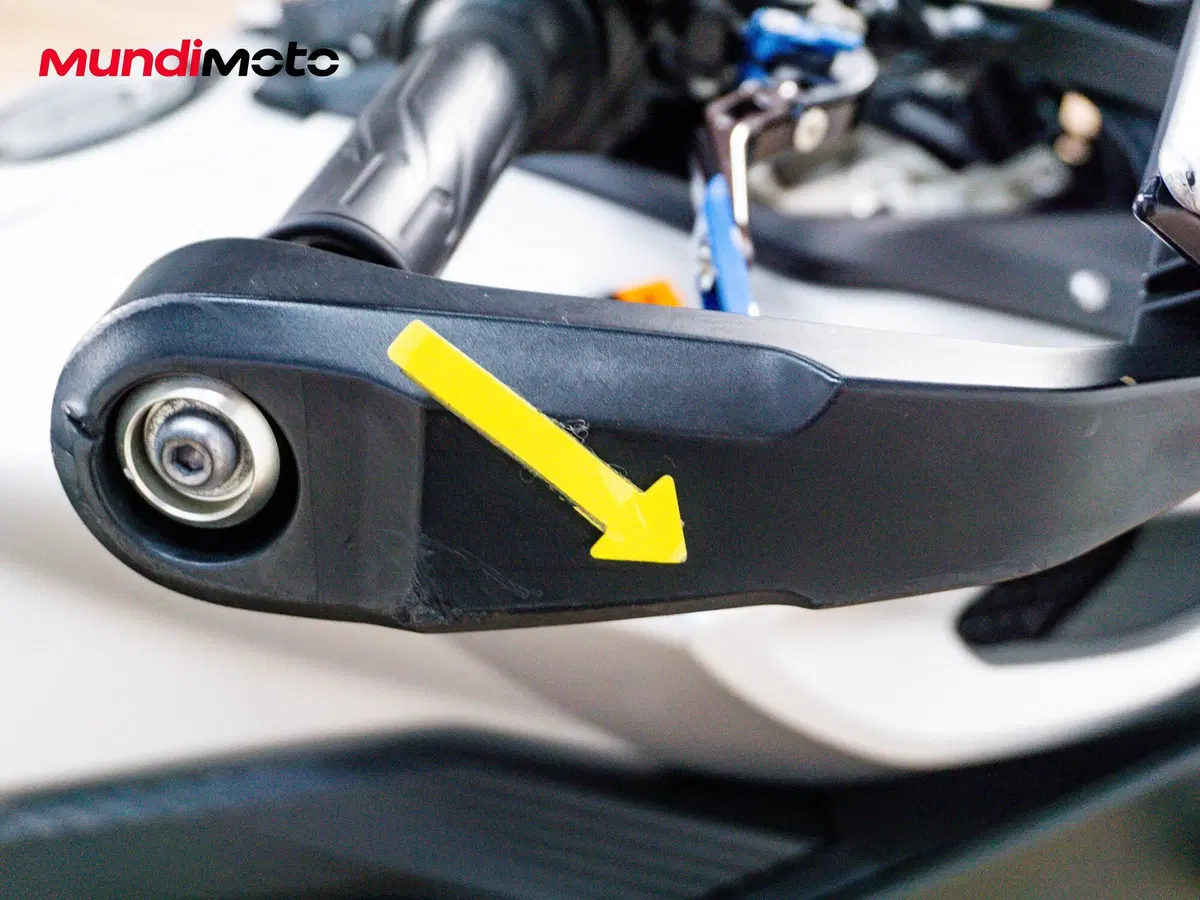 Yamaha MT-09 Tracer ABS (2015 - 16) (21)