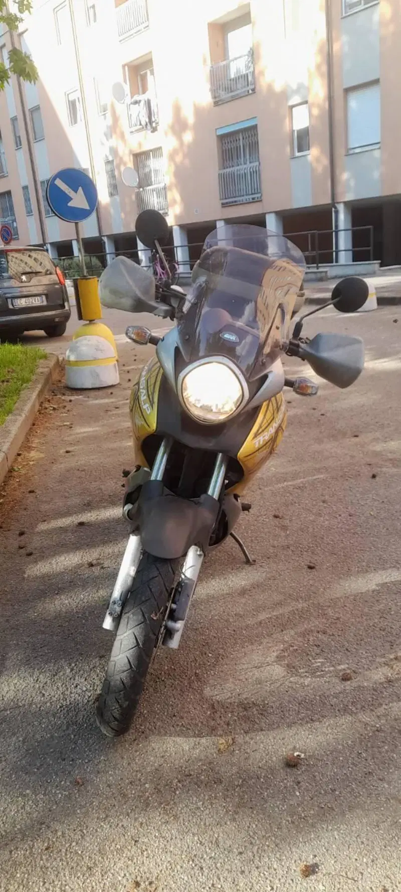 Honda Transalp XL 700 V ABS (2007 - 2013) (3)
