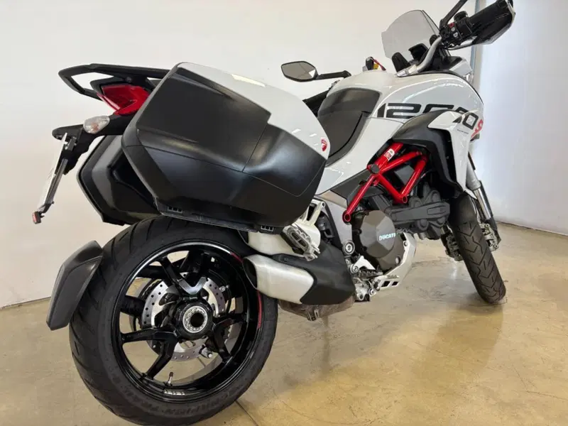 Ducati Multistrada 1200 S (2015 - 17) (6)