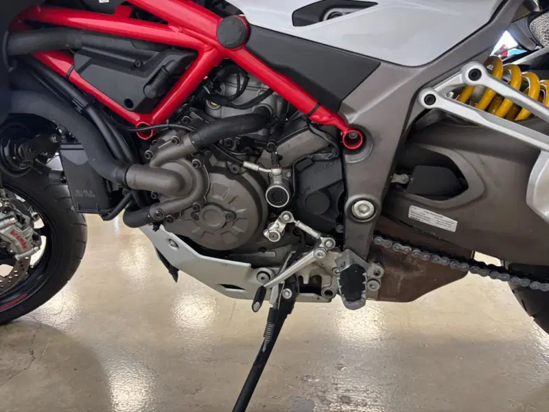 Ducati Multistrada 1200 S (2015 - 17) (12)