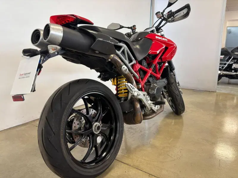 Ducati Hypermotard 1100 EVO (2010 - 12) (6)