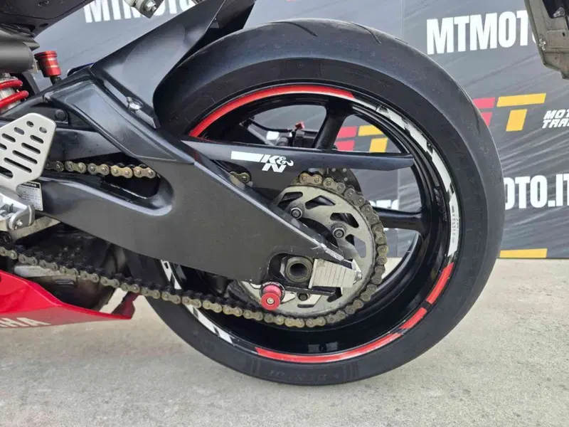 Yamaha YZF R6 (2006 - 07) (14)