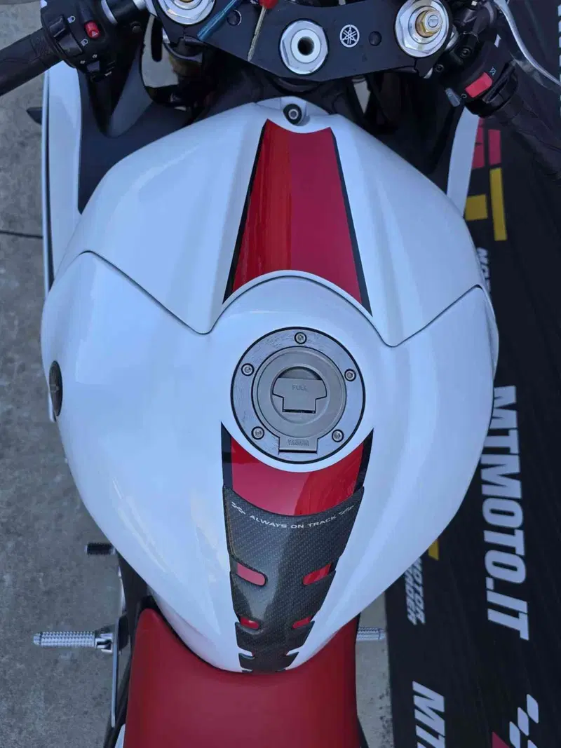 Yamaha YZF R6 (2006 - 07) (20)