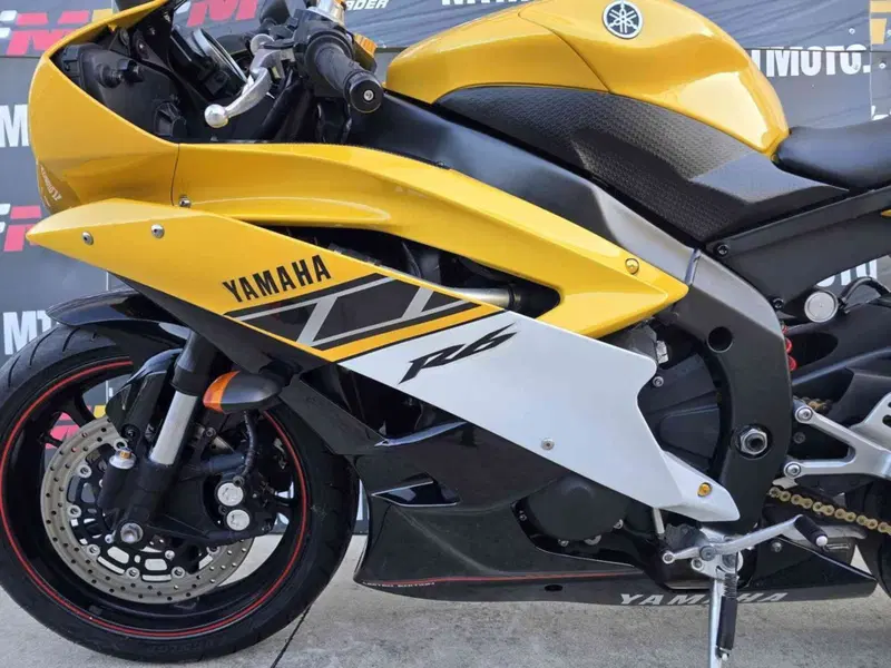 Yamaha YZF R6 (2006 - 07) (19)