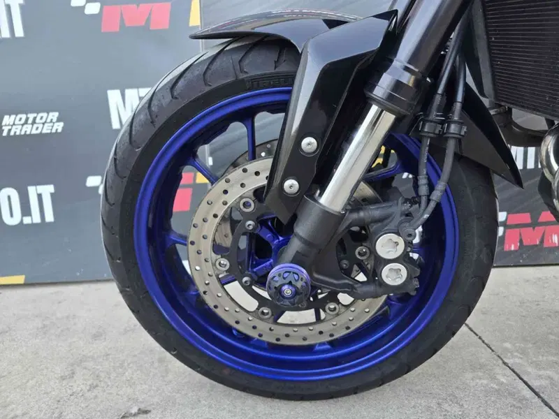 Yamaha MT-09 (2017 - 20) (13)