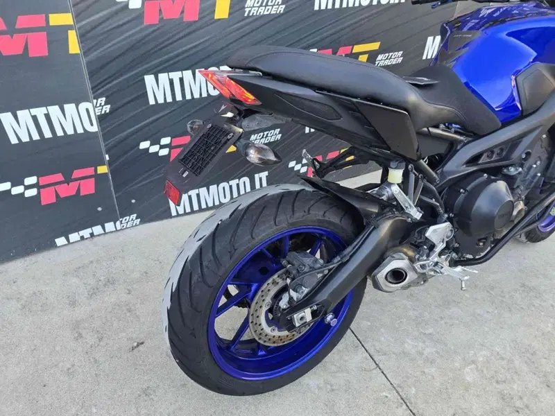 Yamaha MT-09 (2017 - 20) (6)