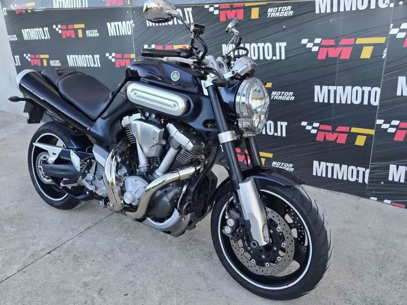 Yamaha MT-01 (2005- 11) (6)