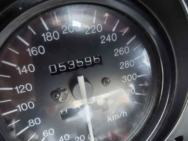 Honda CBR 1100 XX Superblackbird (1996 - 98) (22)
