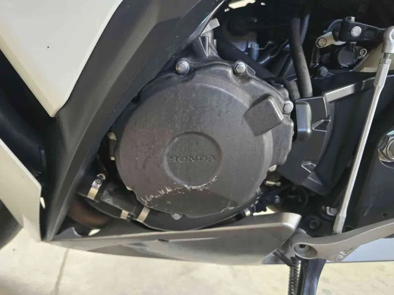 Honda CBR 1000 RR Fireblade (2012 - 16) (19)