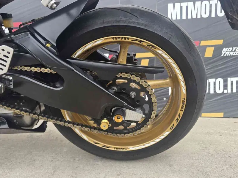 Yamaha YZF R6 (2008 - 09) (12)