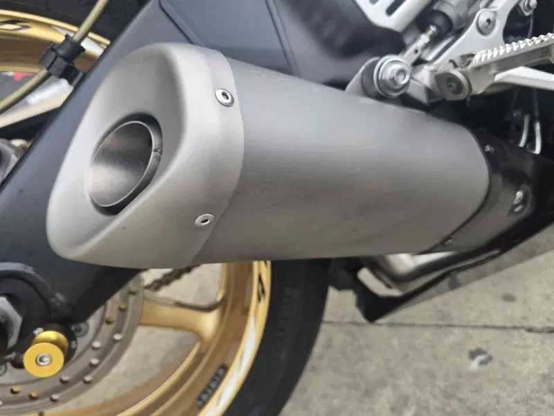Yamaha YZF R6 (2008 - 09) (48)