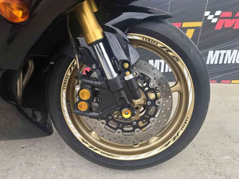 Yamaha YZF R6 (2008 - 09) (10)