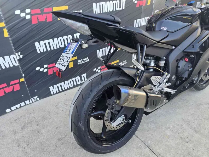 Yamaha YZF R6 (2010 - 16) (7)