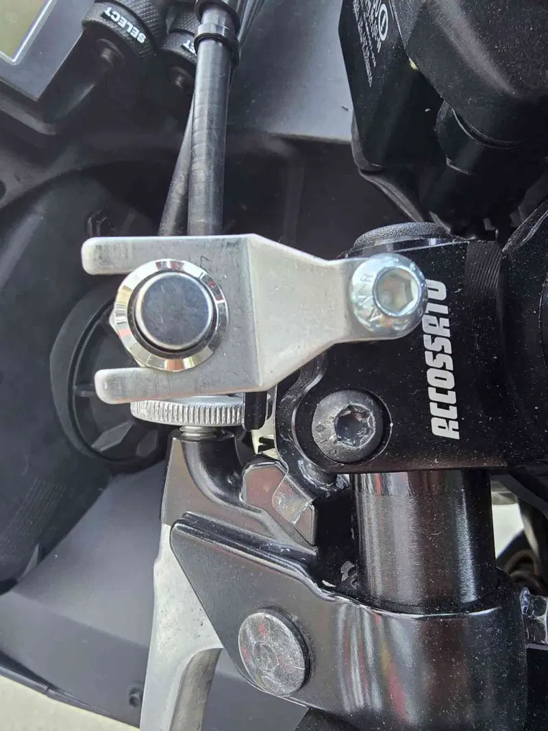 Yamaha YZF R6 (2010 - 16) (45)