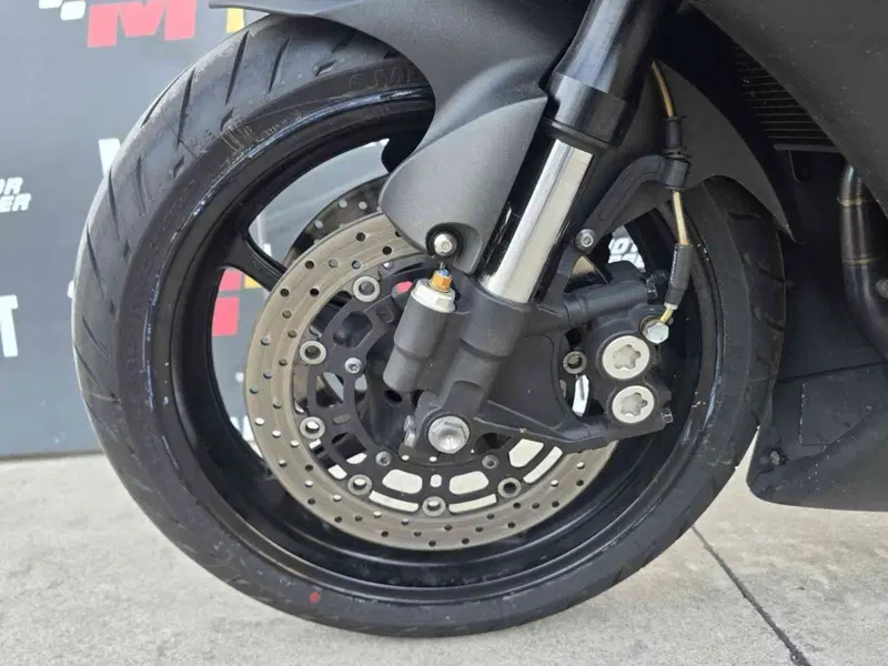 Yamaha YZF R6 (2010 - 16) (27)