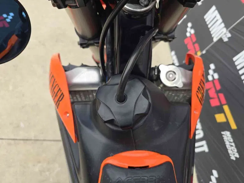 KTM 125 SX (2021) (13)
