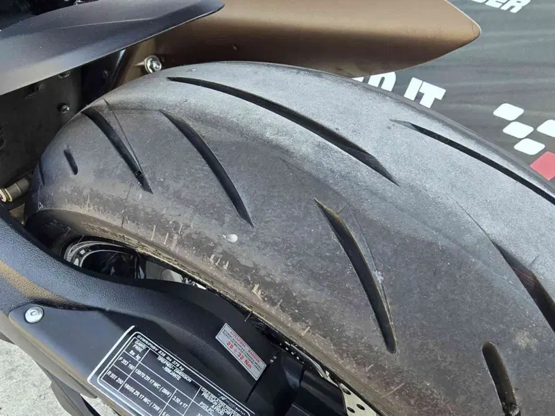 MV Agusta Brutale 800 Rosso (2021 - 23) (11)