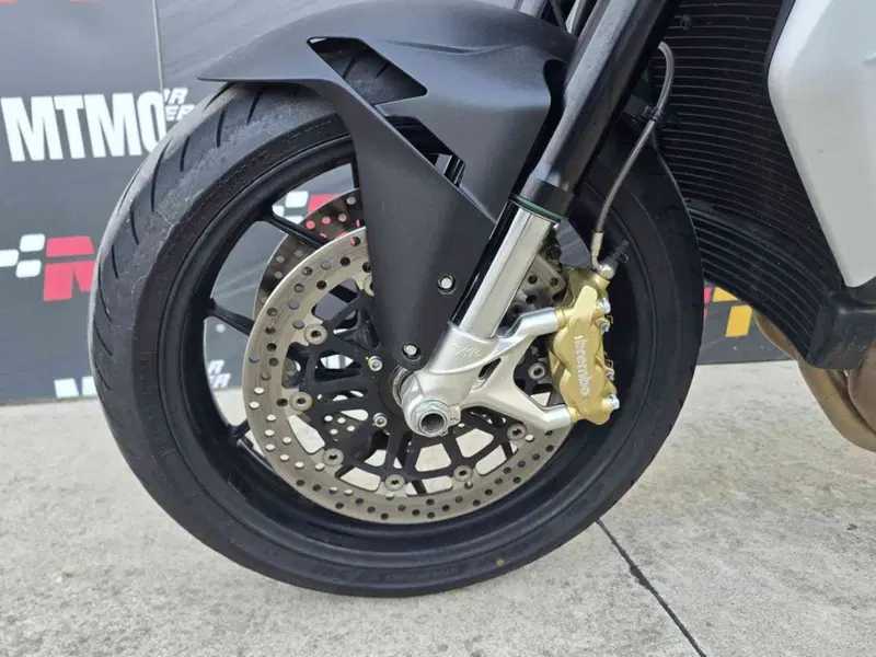 MV Agusta Brutale 800 (2012 - 15) (9)