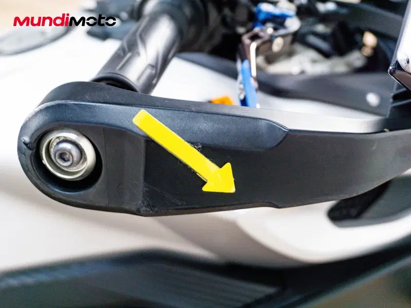 Yamaha MT-09 Tracer ABS (2015 - 16) (21)