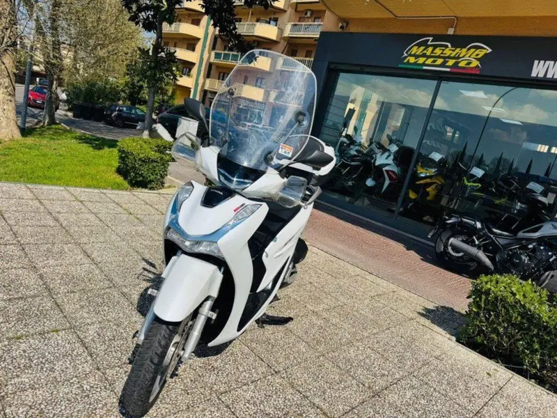 Honda SH 150i (2020 - 23) (4)