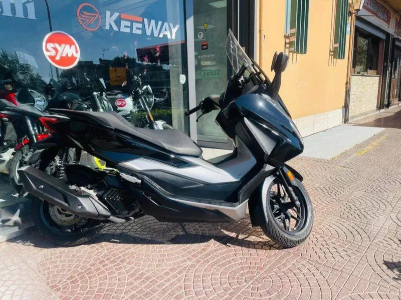 Honda Forza 125 (2023 - 24) (10)