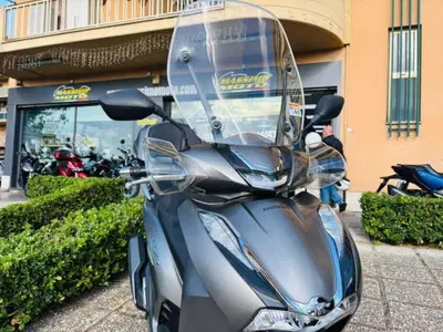 Honda SH 350 (2021 - 24) usata