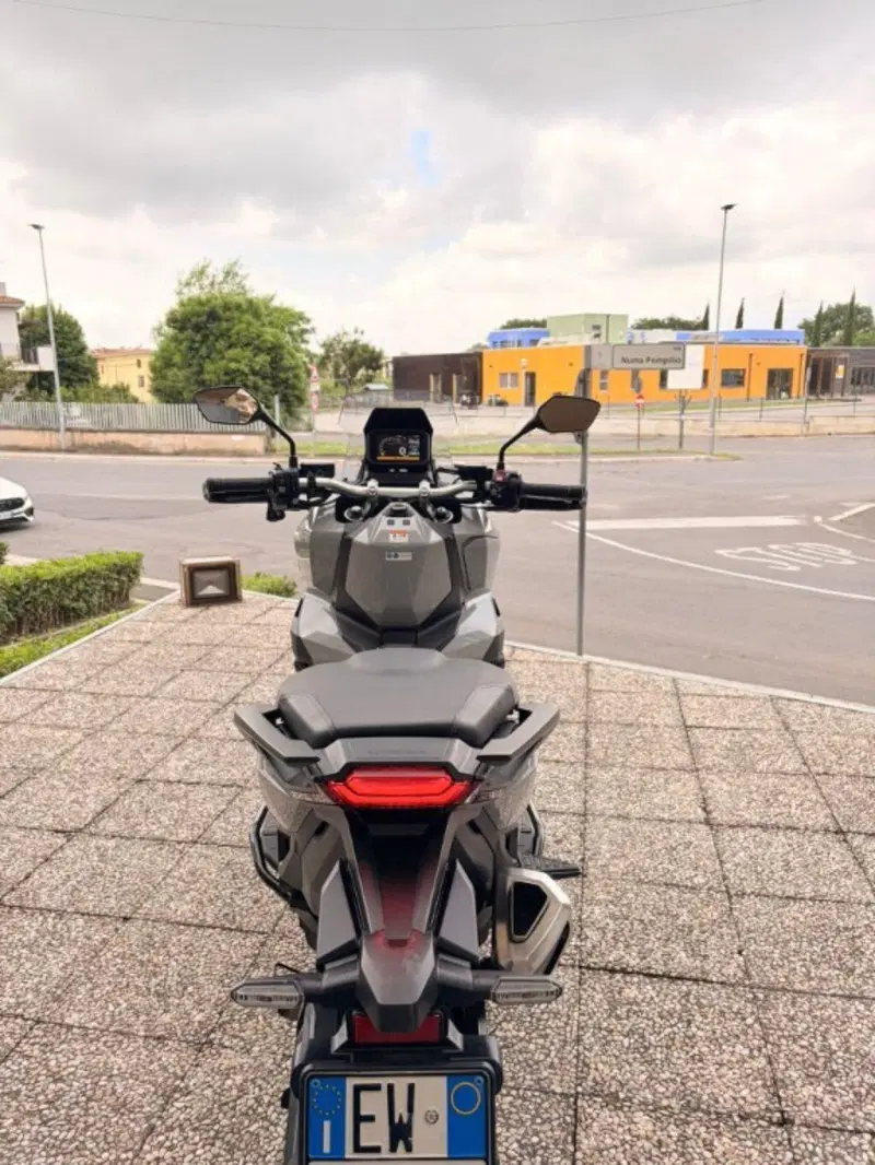 Honda X-ADV 750 DCT (2021 - 24) (3)