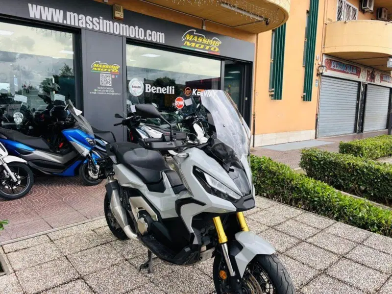 Honda X-ADV 750 DCT (2021 - 24) (6)