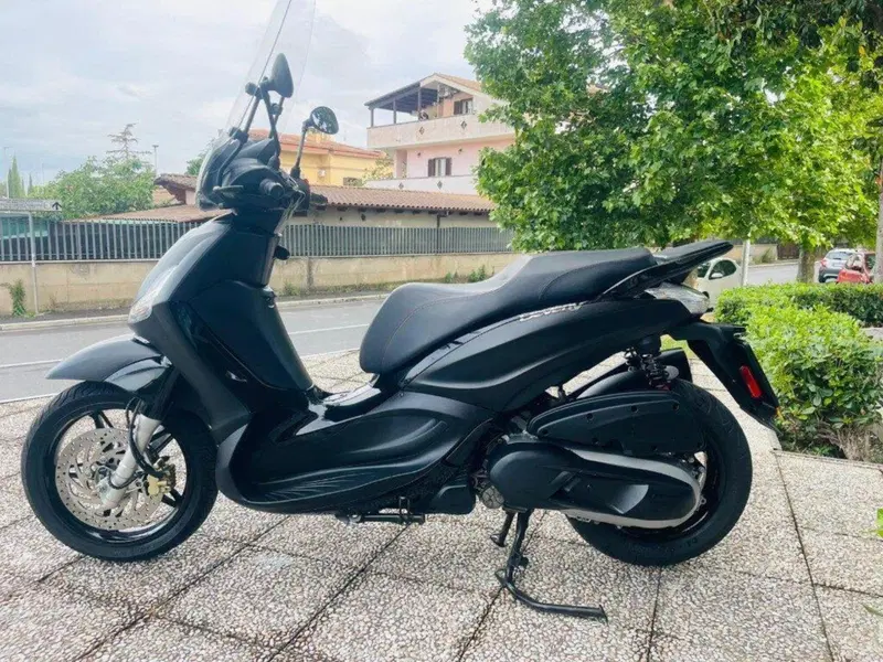 Piaggio Beverly 350 ABS (2016 - 20)